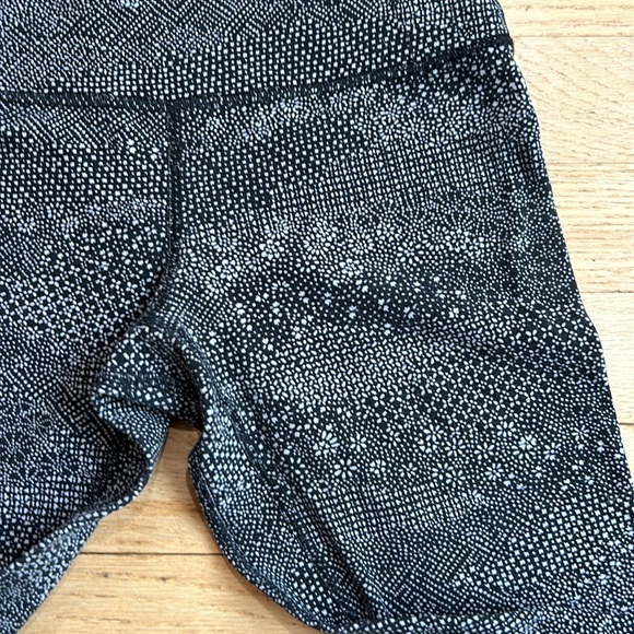 Lululemon Leggings - Picture 2 of 7